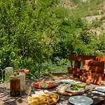 Koman_lakeview_apartments Shkodër